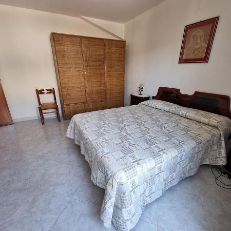 Villa Flora - With Sea View, 2 Minutes Walk To Beach Trappeto  Bagian luar foto