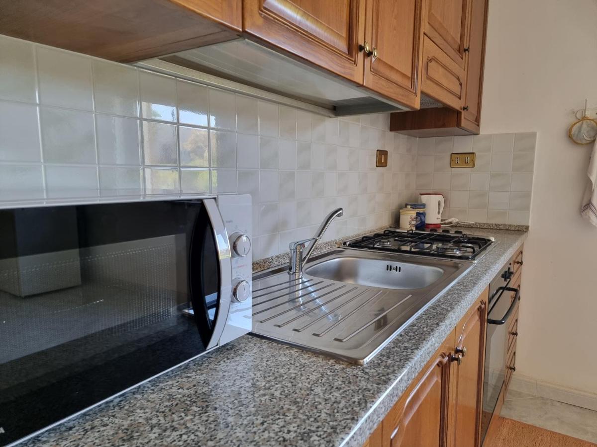 Villa Flora - With Sea View, 2 Minutes Walk To Beach Trappeto  Bagian luar foto