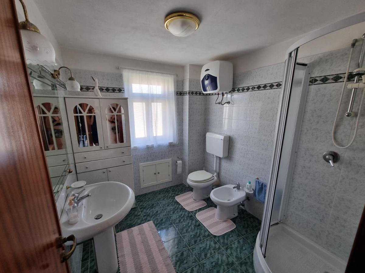 Villa Flora - With Sea View, 2 Minutes Walk To Beach Trappeto  Bagian luar foto